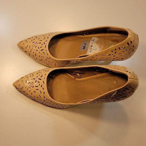 REPORT TRUFFLE POINTED TOE HIGH HEEL WOMEN"S SHOE - Picture 12 of 16